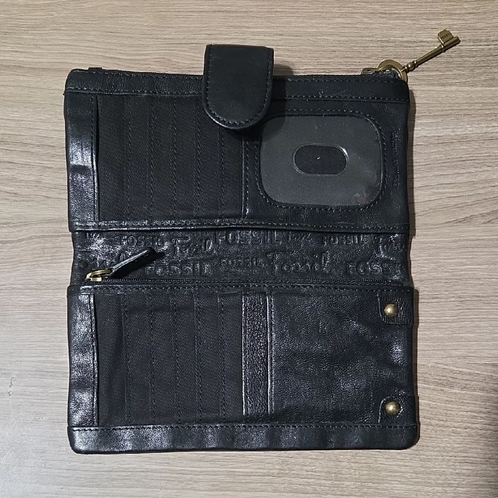 Fossil Black Leather Wallet with Gold Accents - Picture 3 of 7